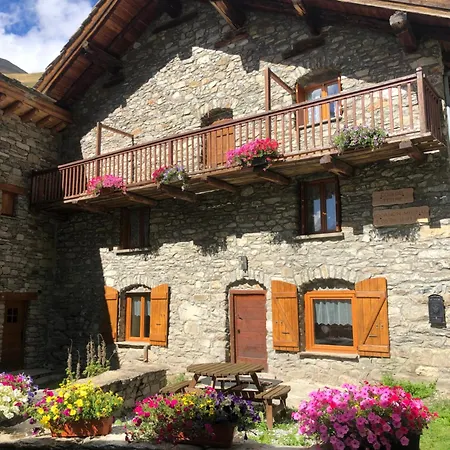 Chalet 3 Celine 6 Personnes Vieux Village *